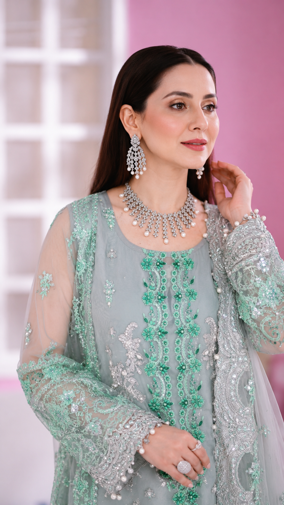 Noor-e-Zareen